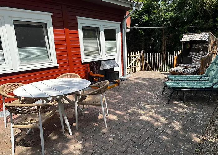 Ferienwohnung-in-strandnaehe-schwalbennest-1 Appartement Albertsdorf